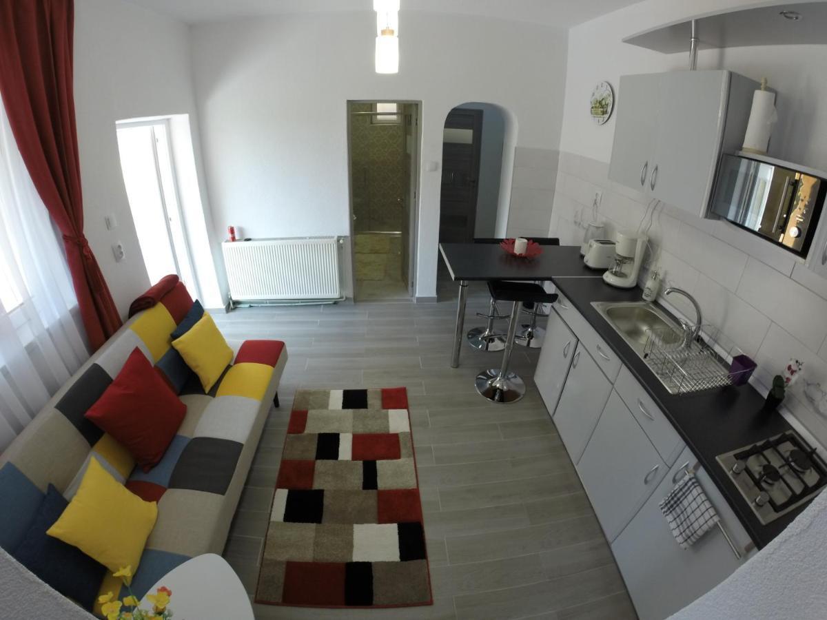 Color Home Hermannstadt Extérieur photo